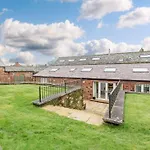 1 Bed In Penrith Oc-91164 펜션 *